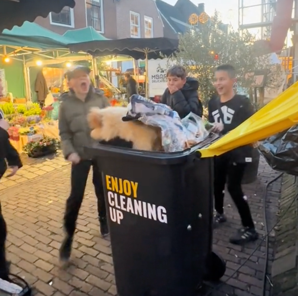 Vuilnisbakkie in actie